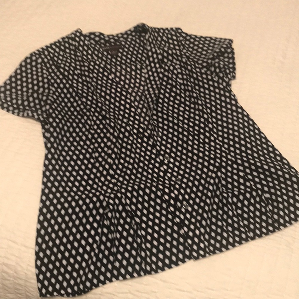 Dana Buchman blouse🤩